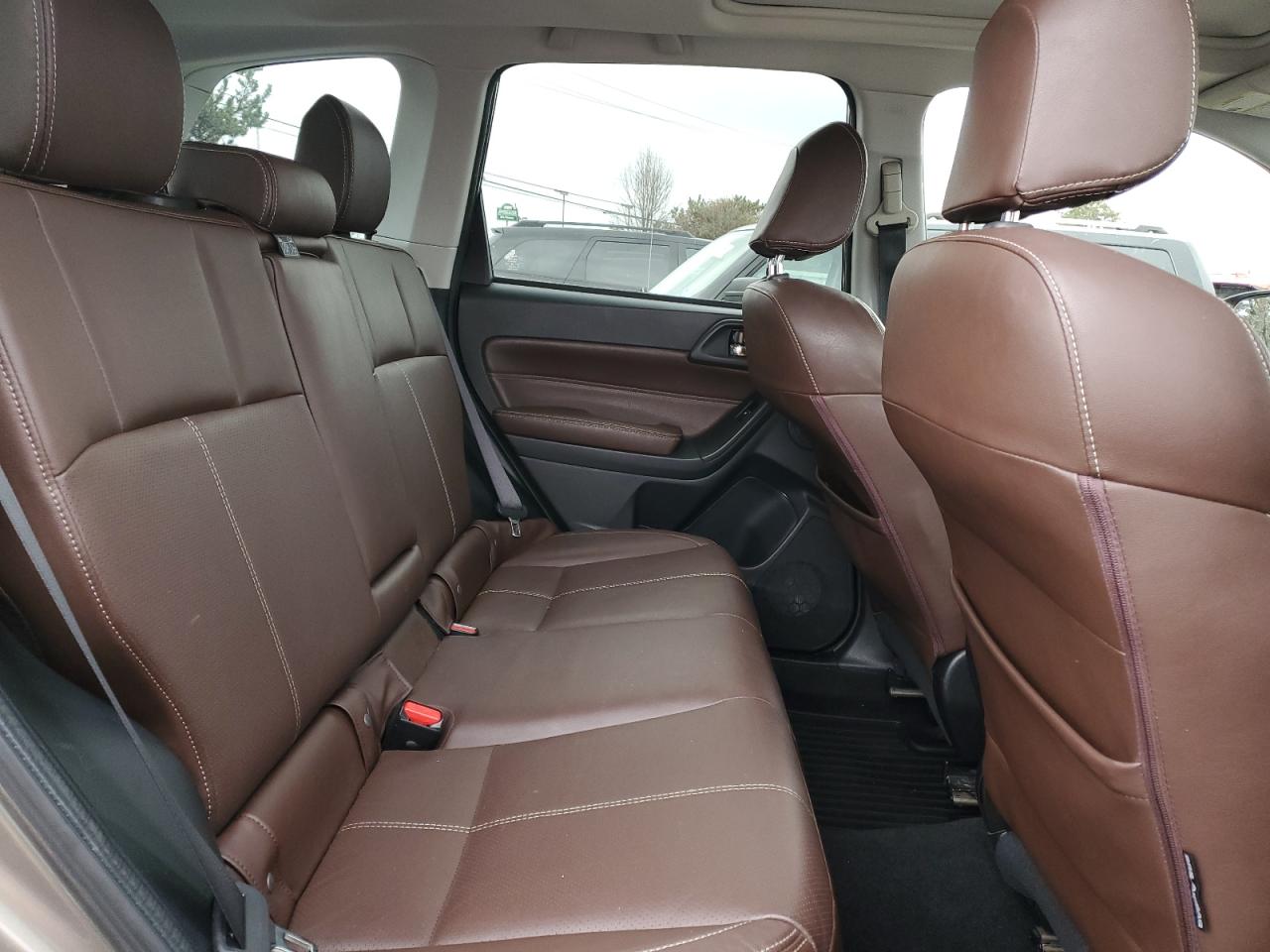 SUBARU FORESTER 2017 — 12