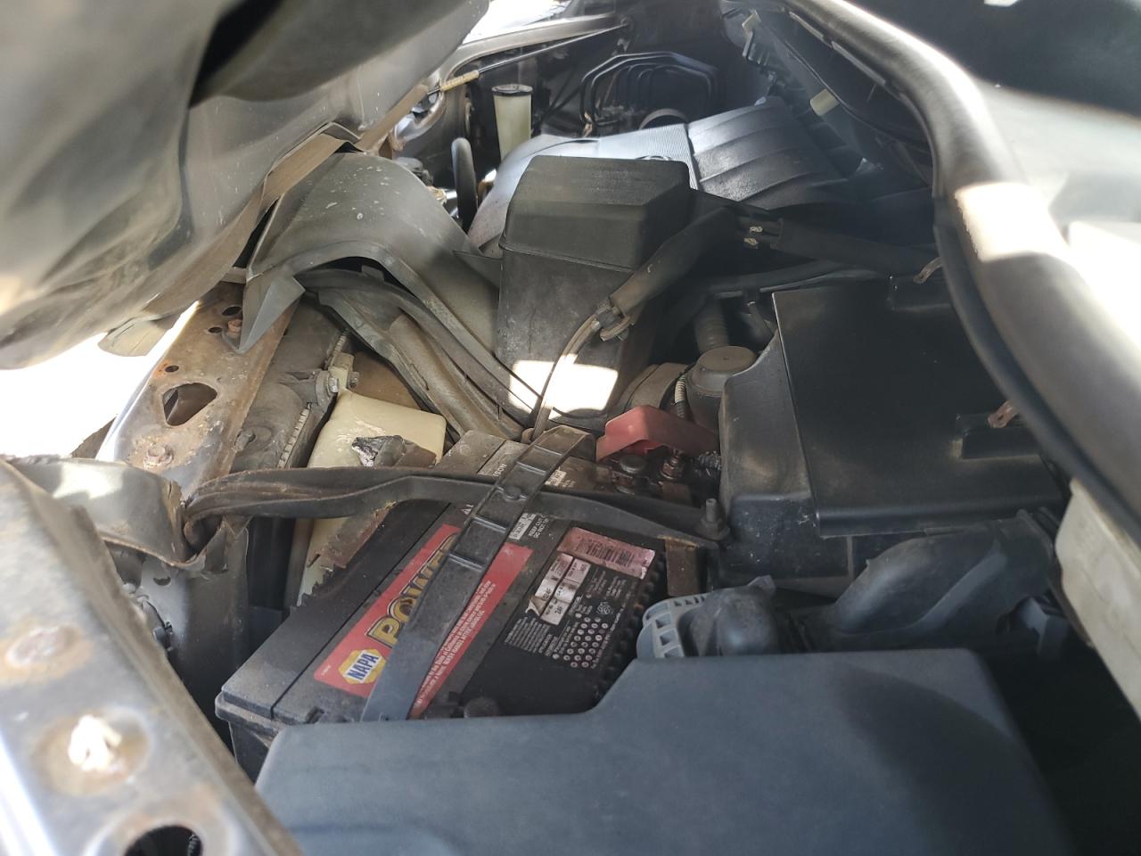 TOYOTA SIENNA 2011 — 13