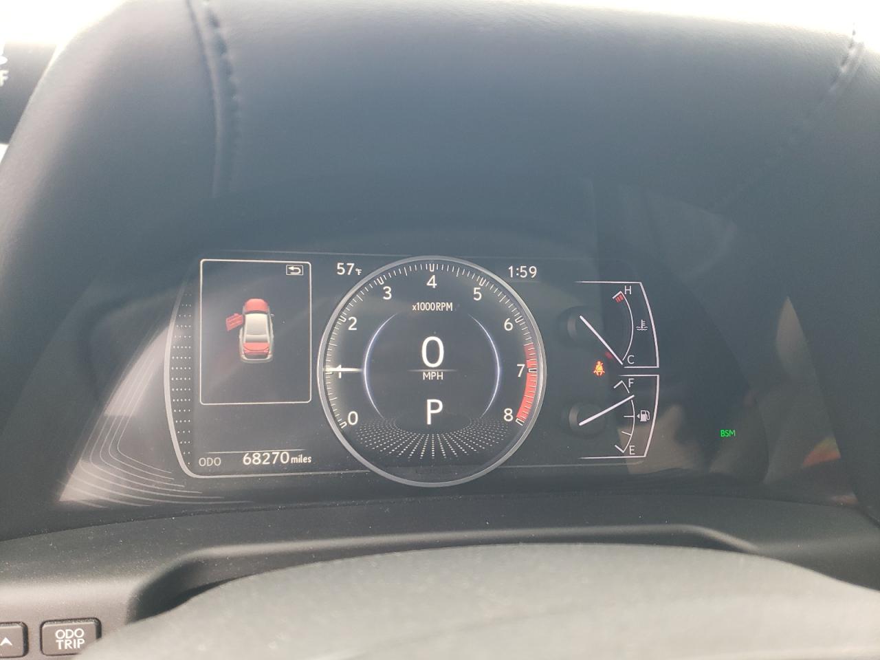 LEXUS ES 2019 — 10