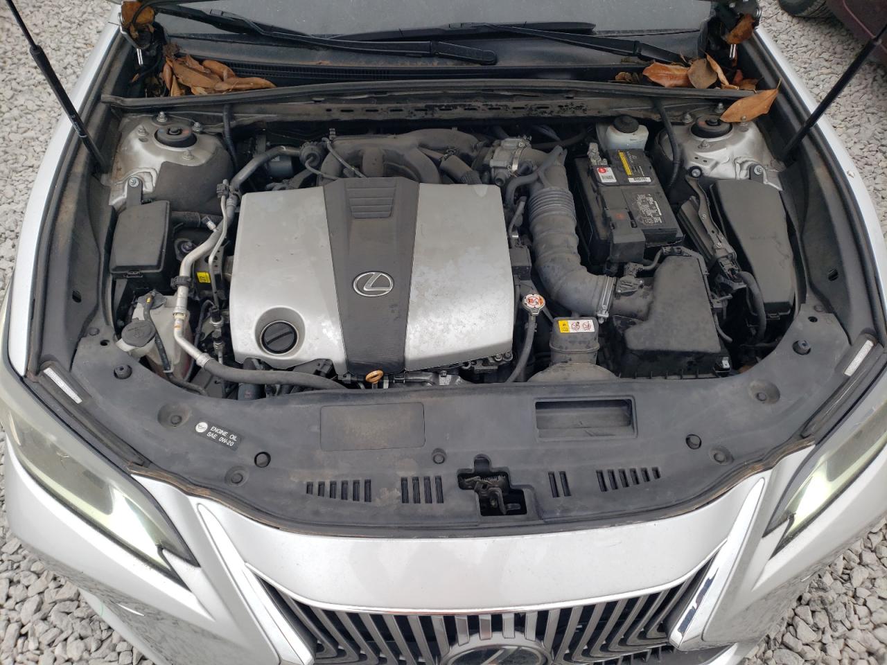 LEXUS ES 2019 — 12