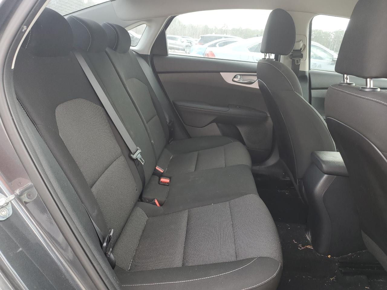 KIA FORTE 2022 — 11