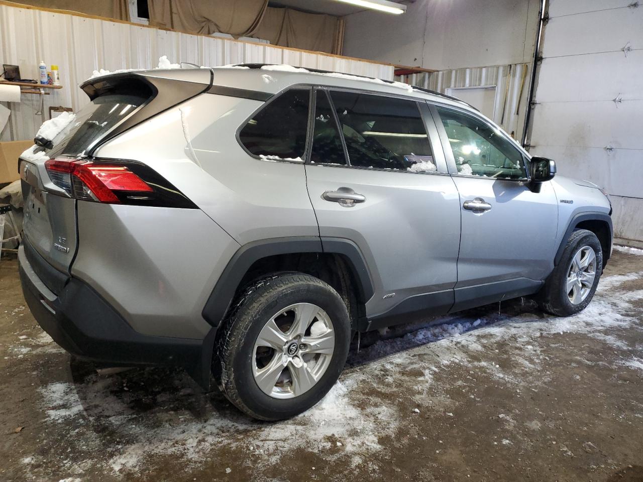 TOYOTA RAV4 HYBRI 2021 — 4