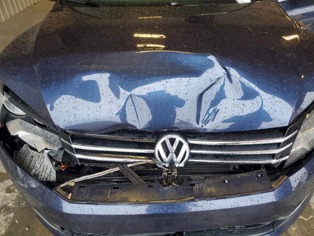 VOLKSWAGEN PASSAT 2015 — 12