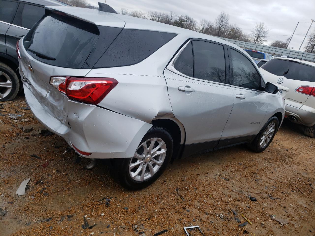 Chevrolet Equinox 2020 — 3