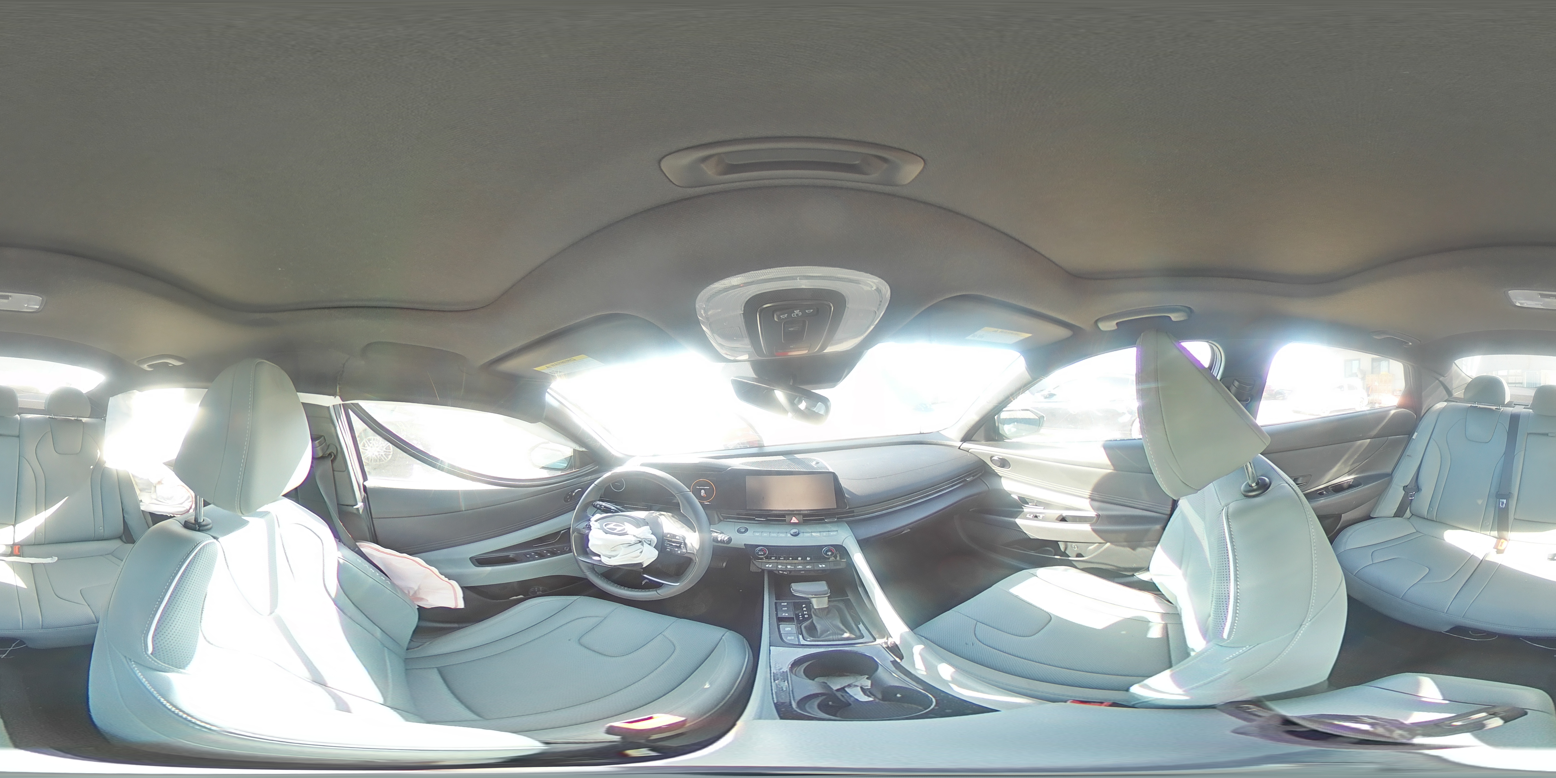 HYUNDAI ELANTRA 2024 — 12