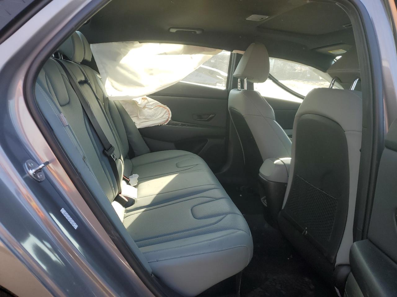HYUNDAI ELANTRA 2024 — 11
