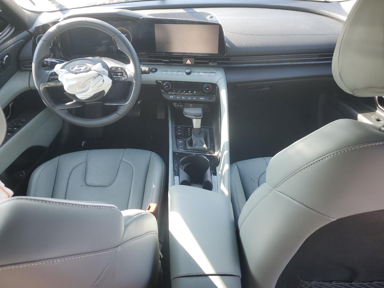 HYUNDAI ELANTRA 2024 — 9