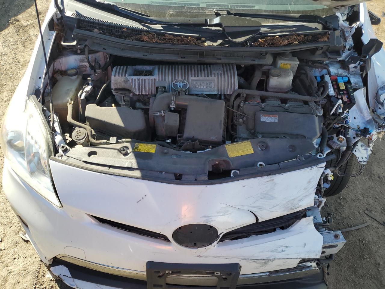 TOYOTA PRIUS PLUG-IN 2013 — 12