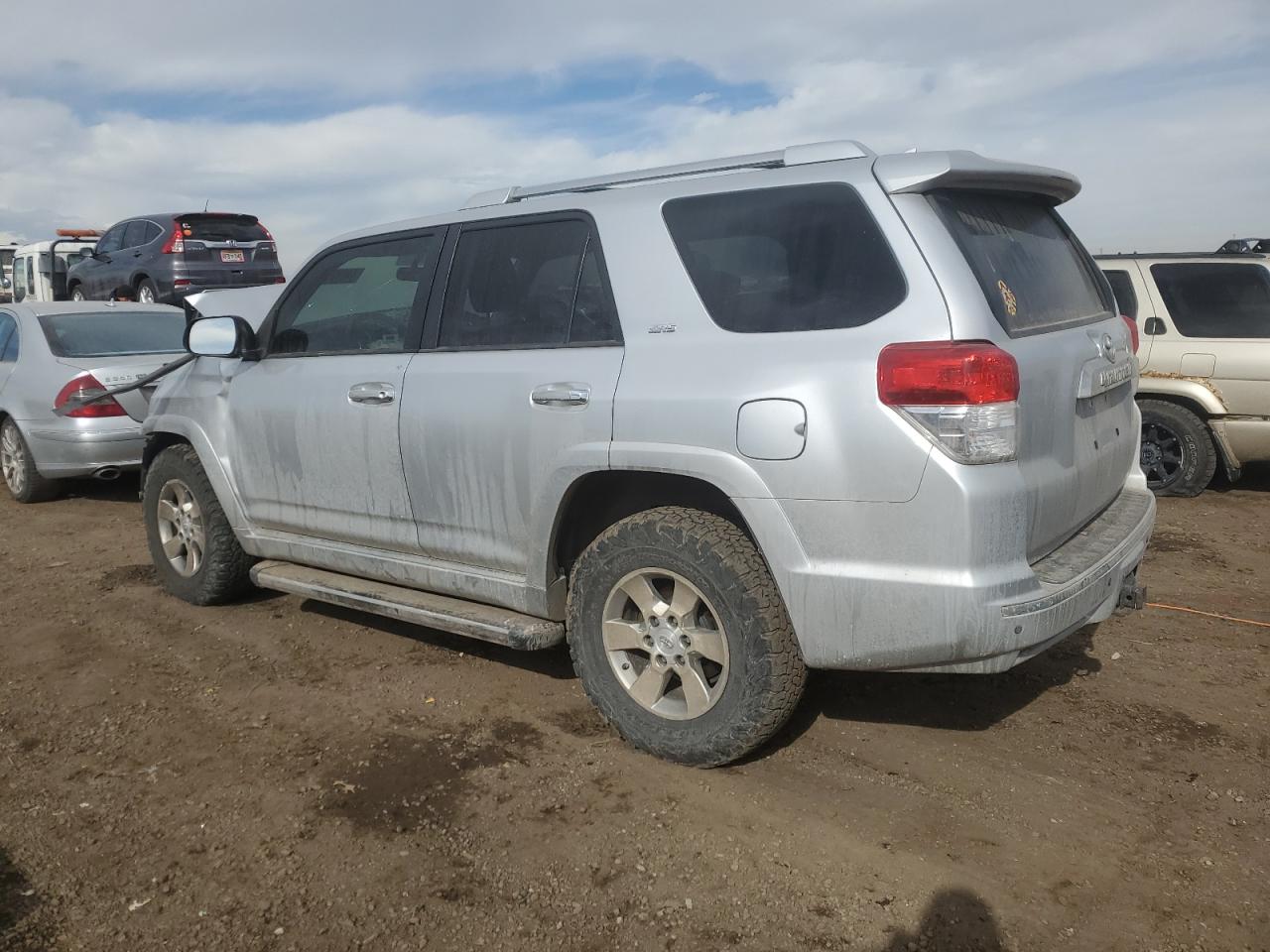 TOYOTA 4RUNNER 2011 — 3
