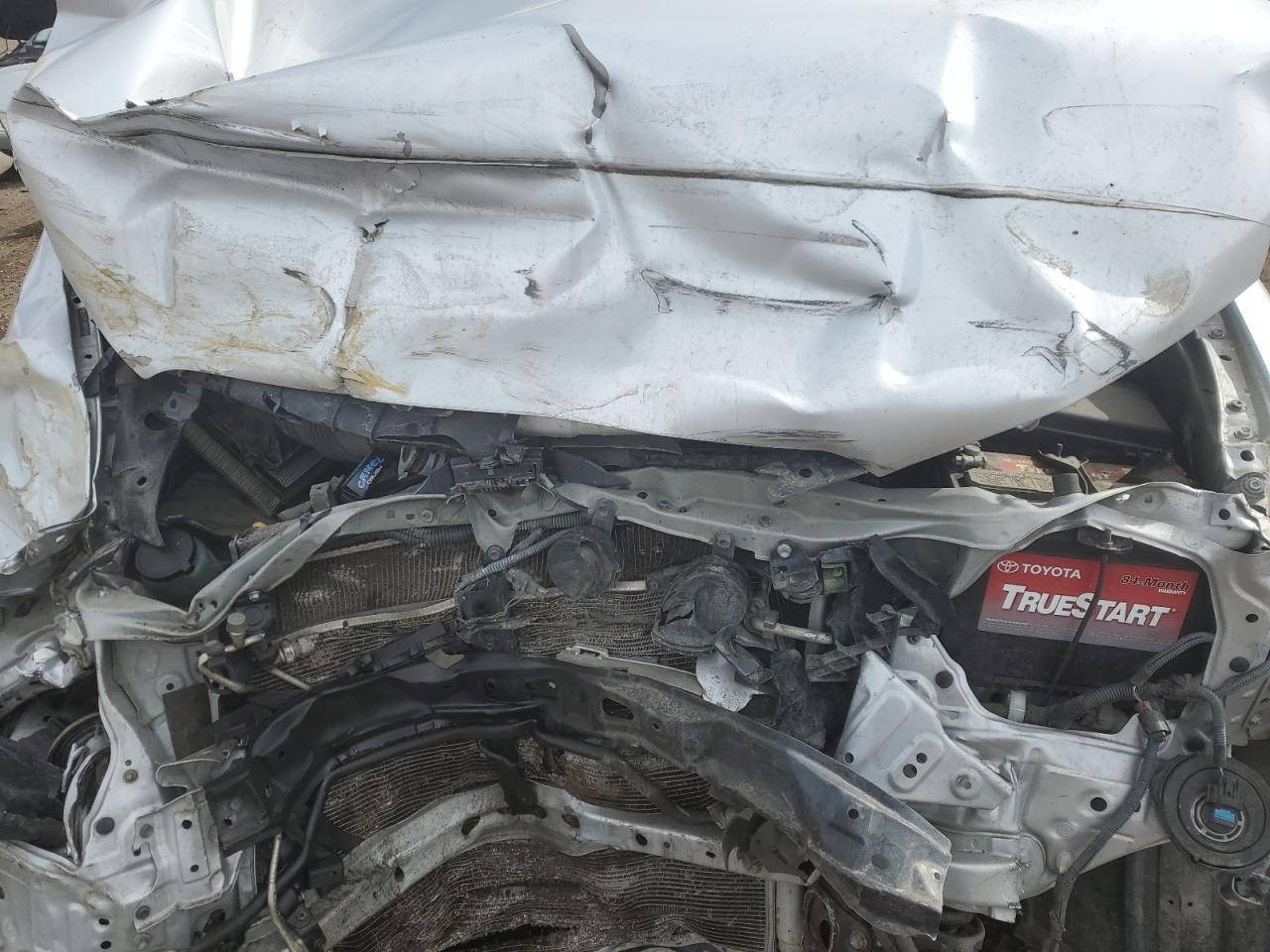 TOYOTA 4RUNNER 2011 — 13