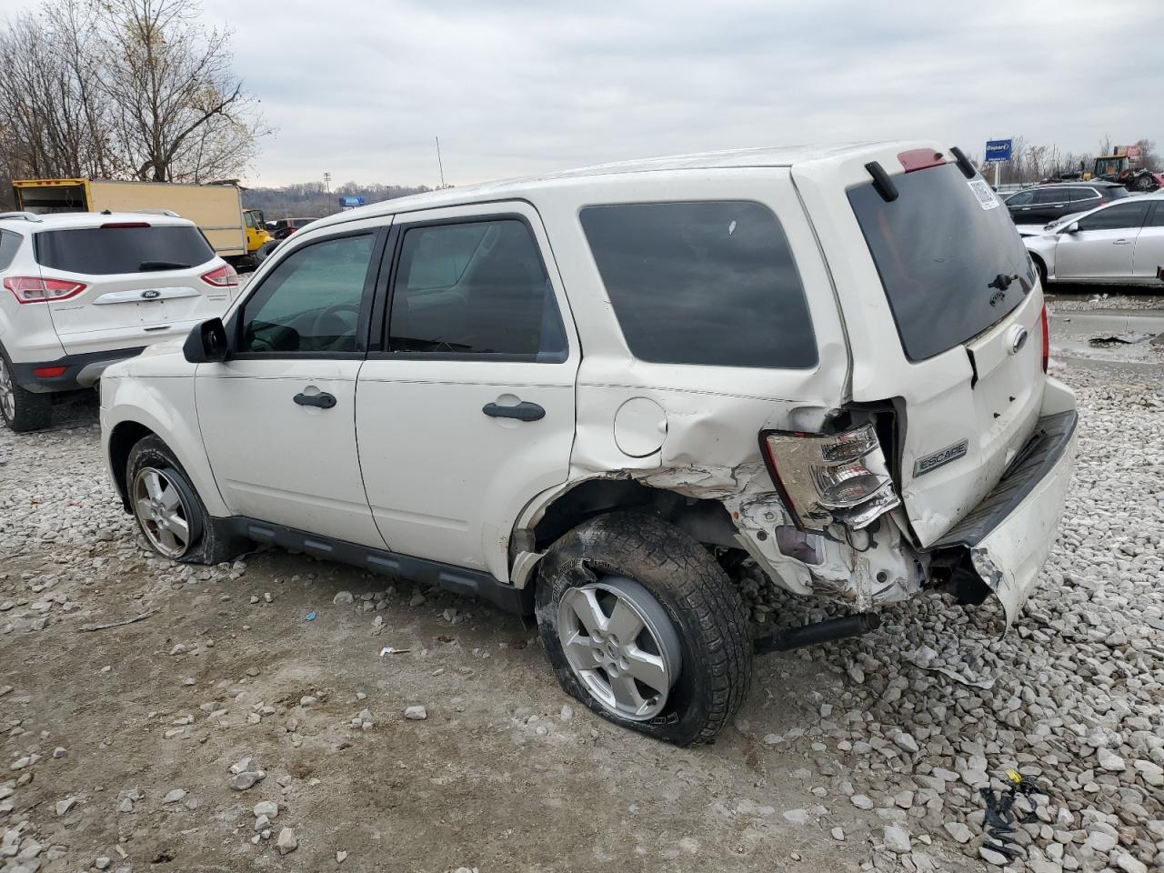 FORD ESCAPE 2012 — 3