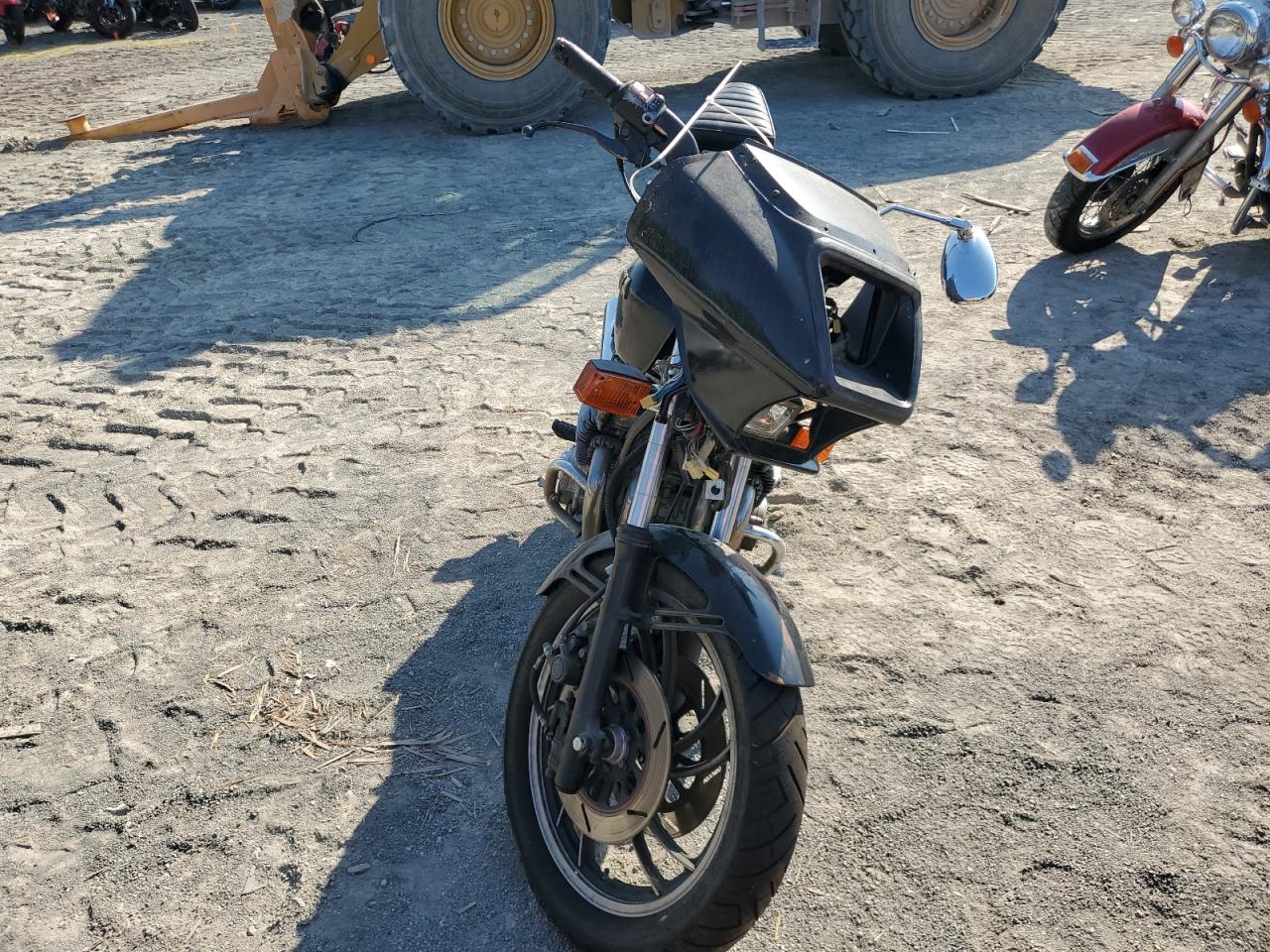 YAMAHA XJ750 1981 — 3
