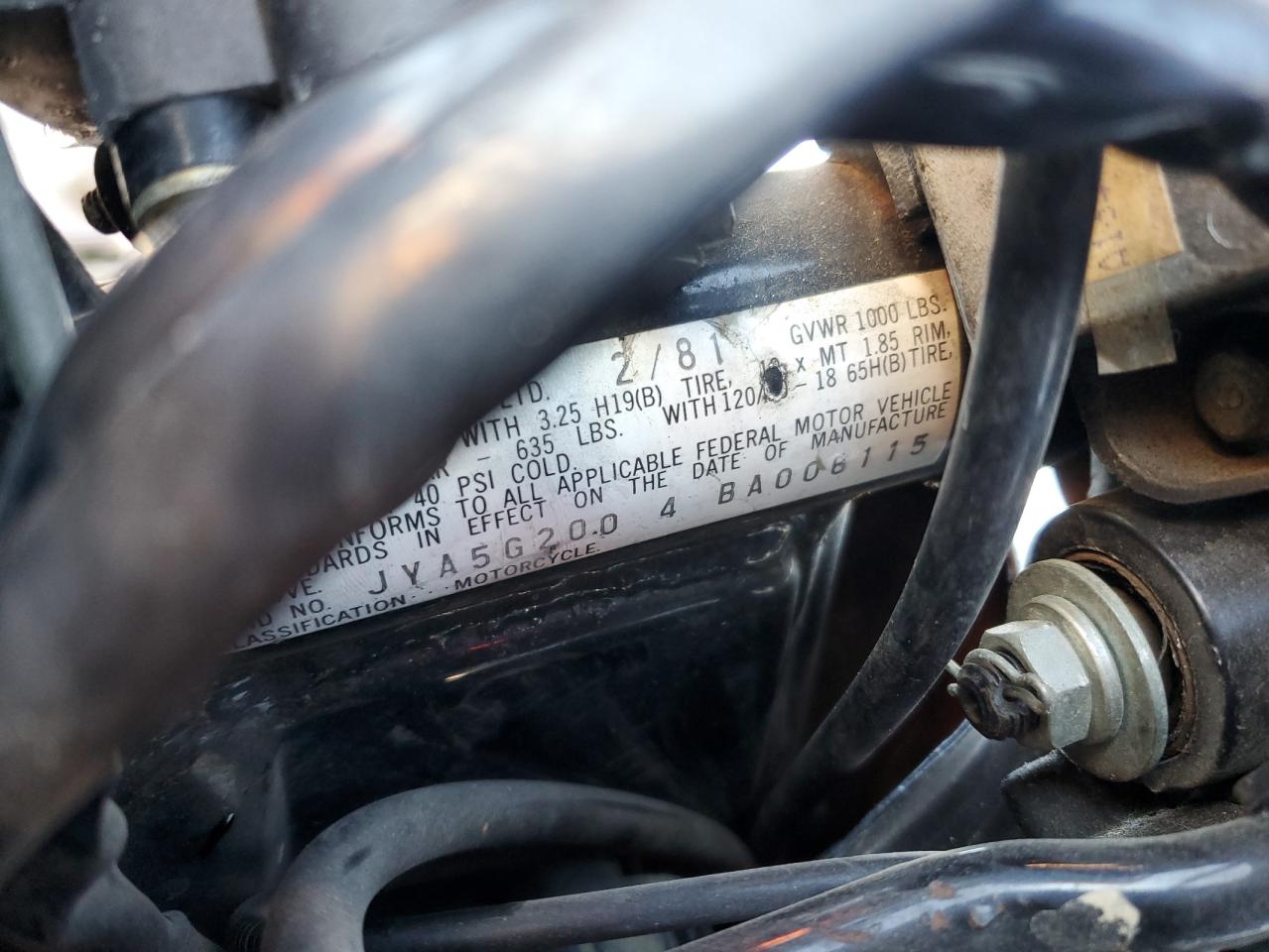 YAMAHA XJ750 1981 — 11