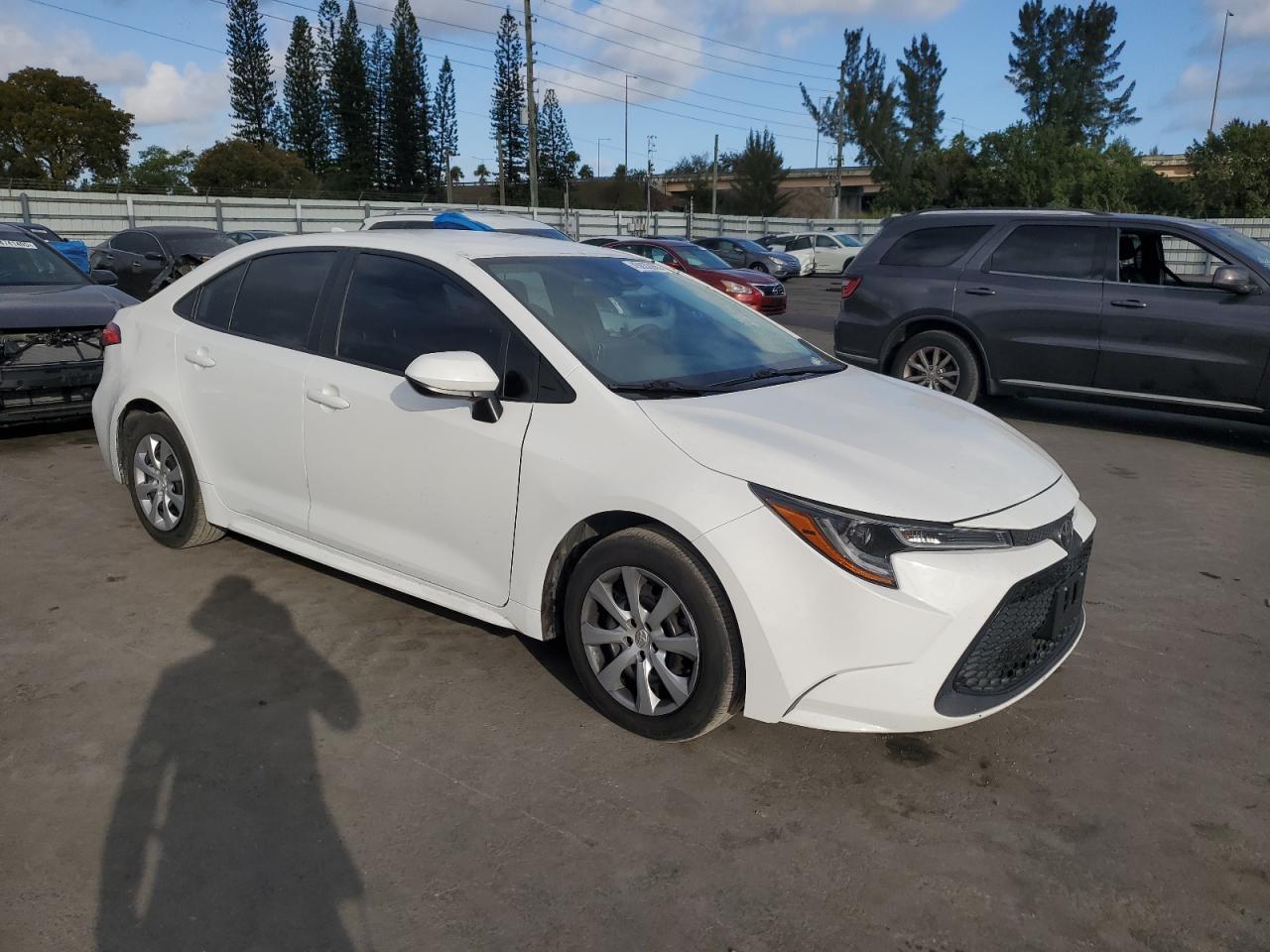 2021 TOYOTA COROLLA