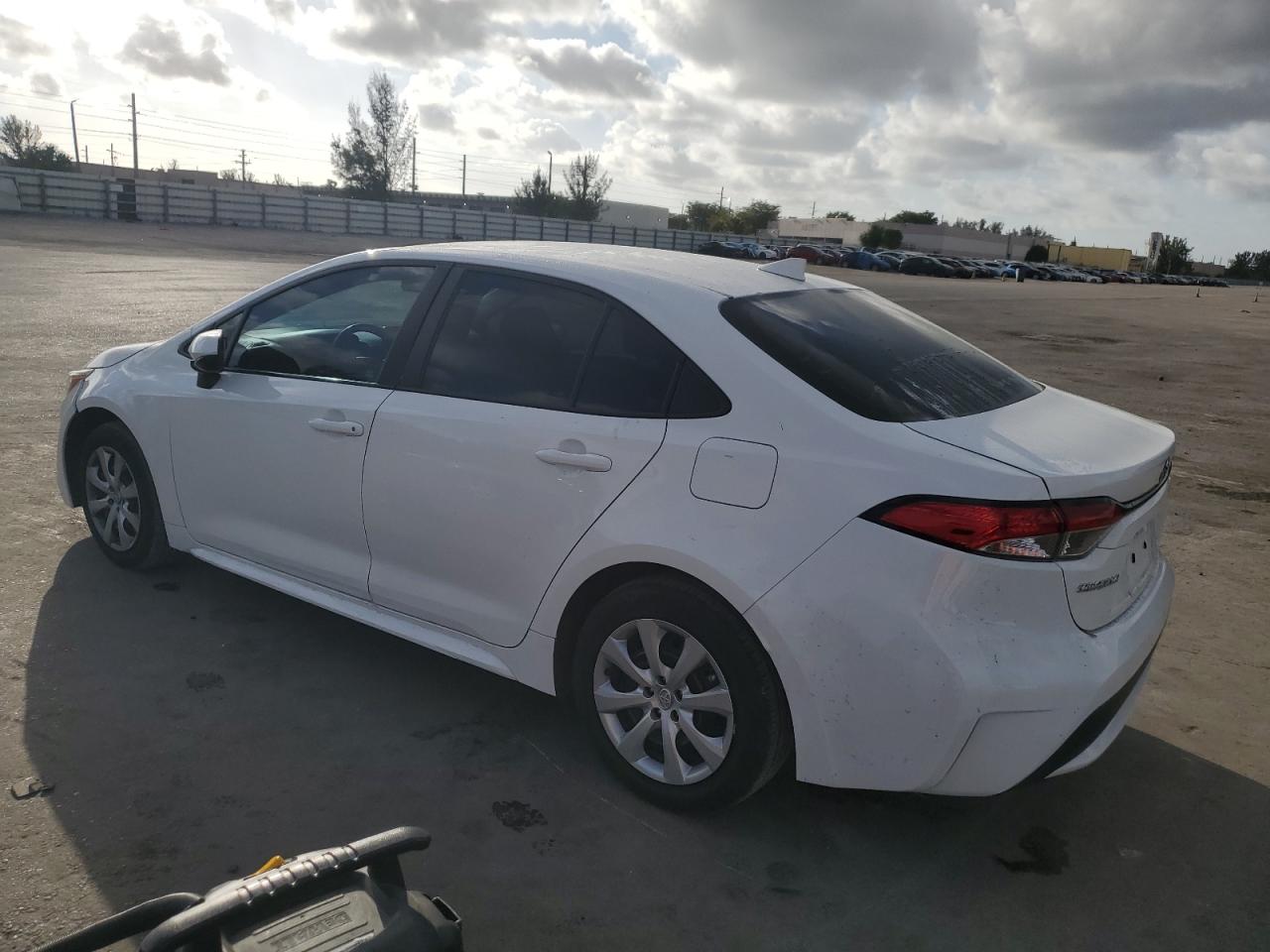 TOYOTA COROLLA 2021 — 3
