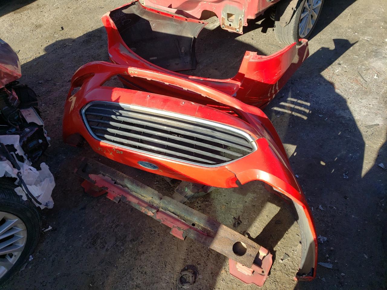 FORD FIESTA 2014 — 13