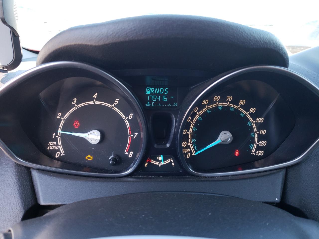 FORD FIESTA 2014 — 10