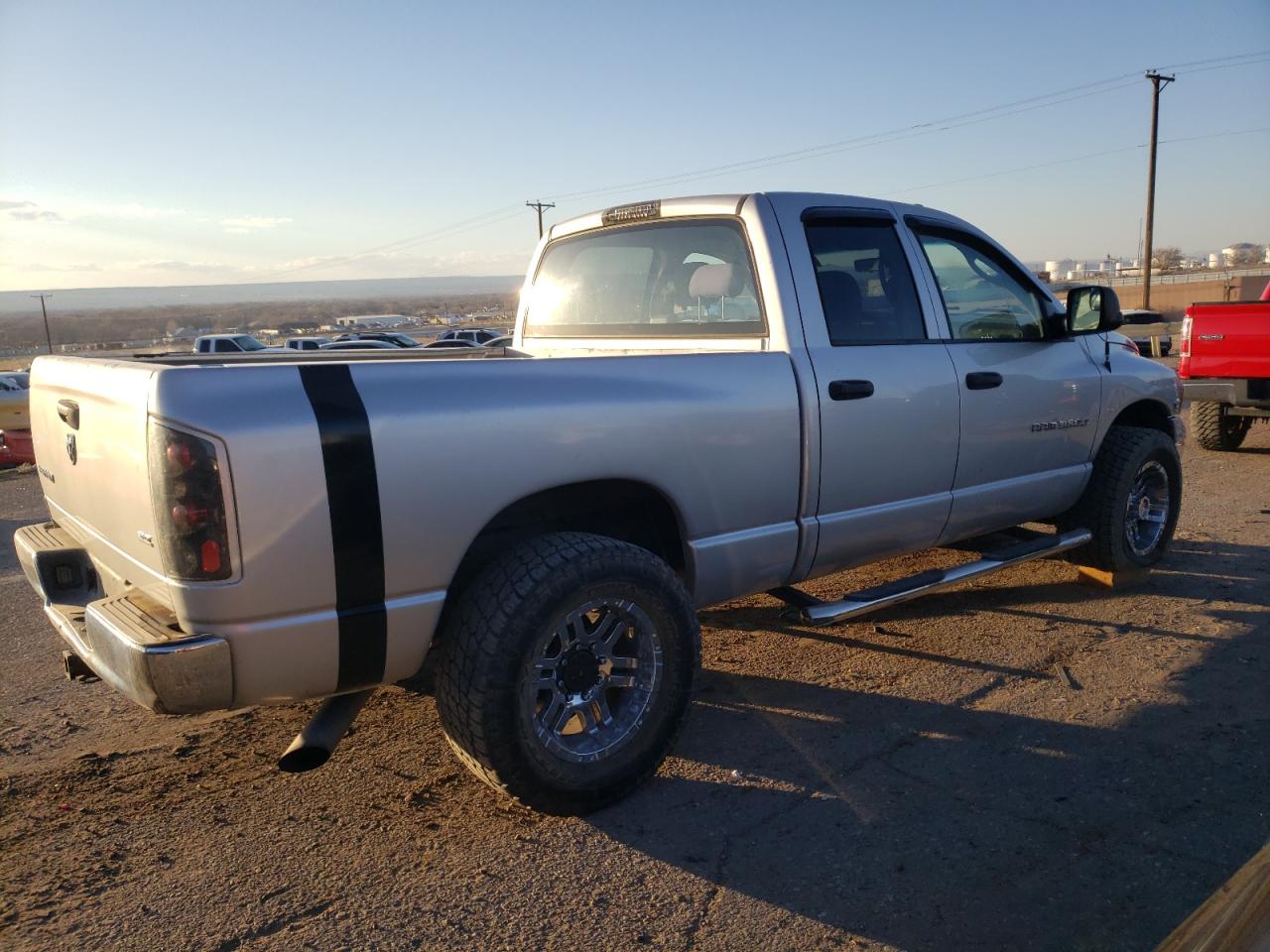 DODGE RAM 1500 2003 — 4