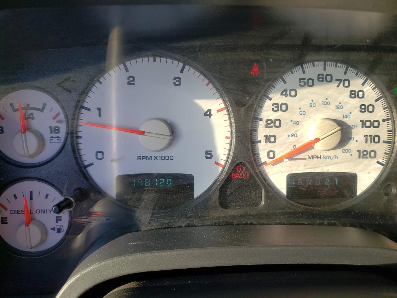 DODGE RAM 1500 2003 — 10