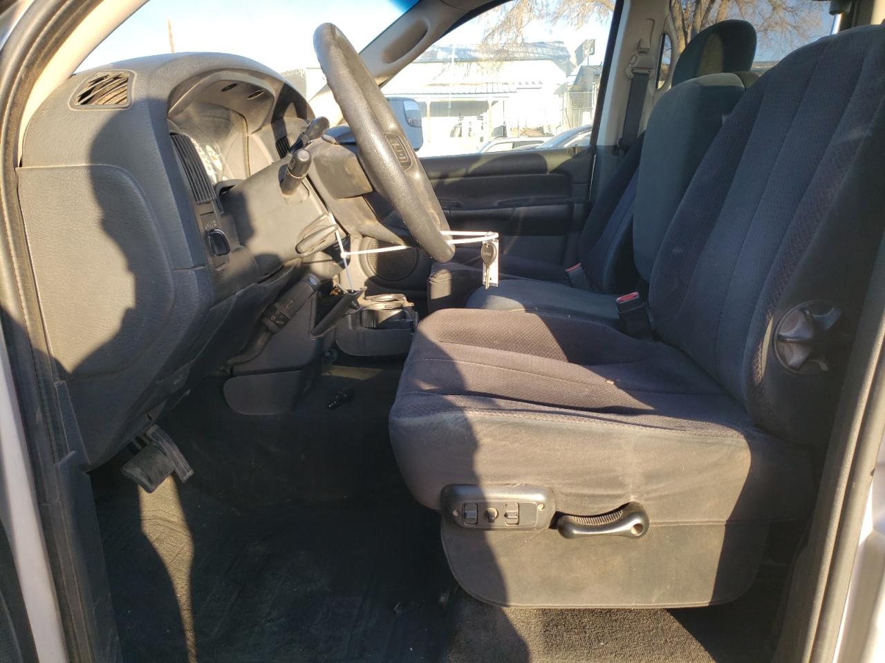 DODGE RAM 1500 2003 — 8