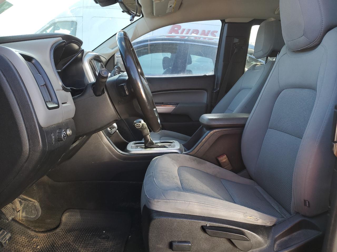 CHEVROLET COLORADO 2016 — 8