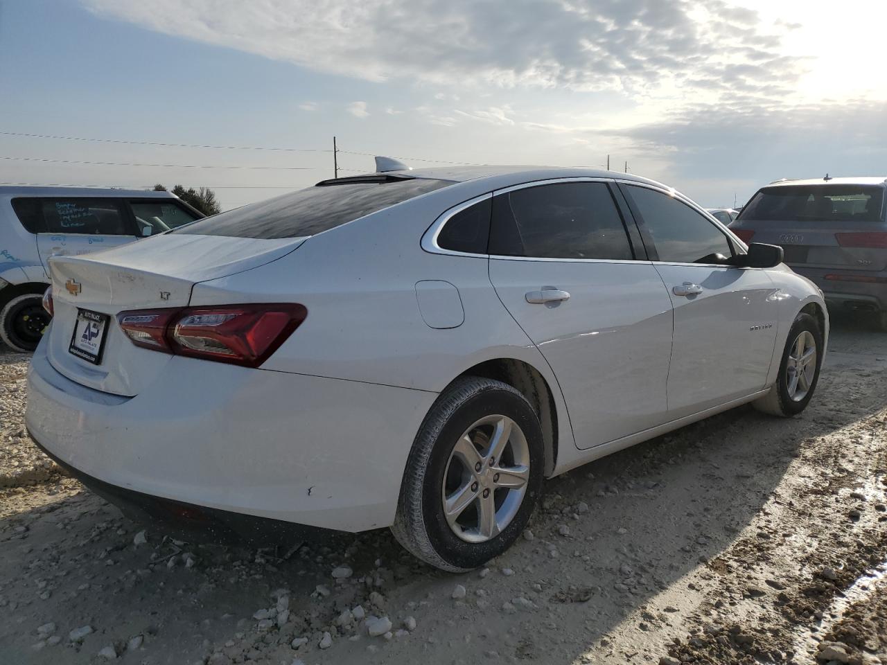 CHEVROLET MALIBU 2022 — 4