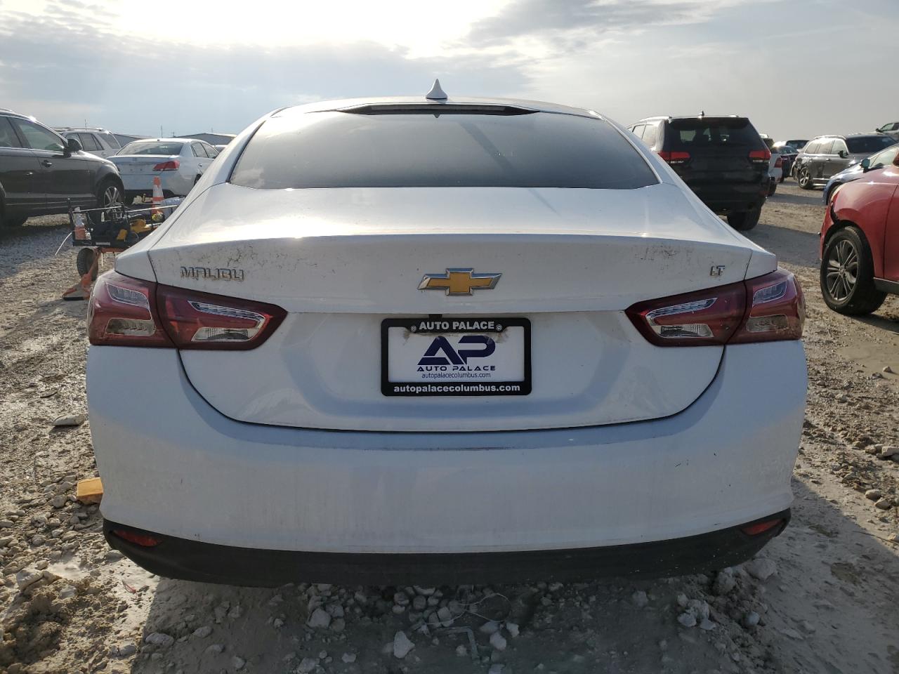 CHEVROLET MALIBU 2022 — 7