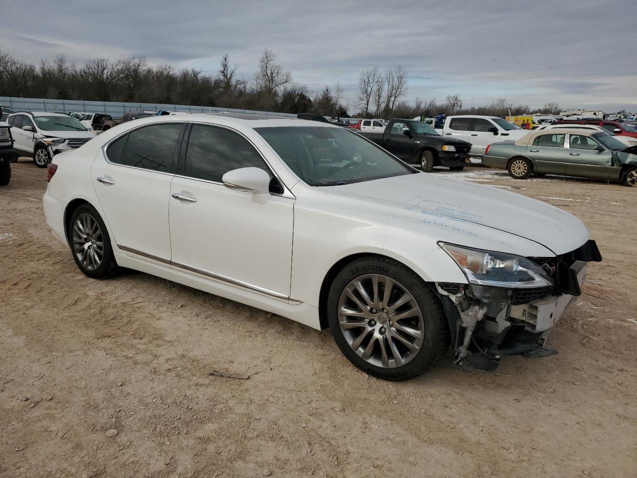 2013 LEXUS LS 460