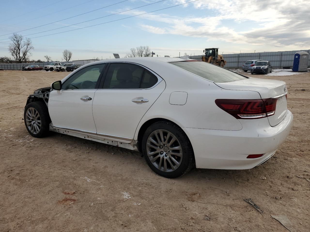 LEXUS LS 2013 — 3