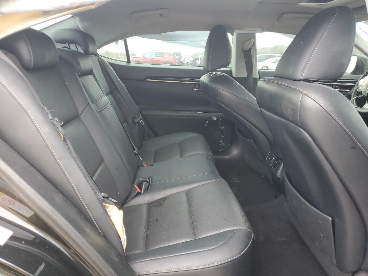 LEXUS ES 2016 — 11