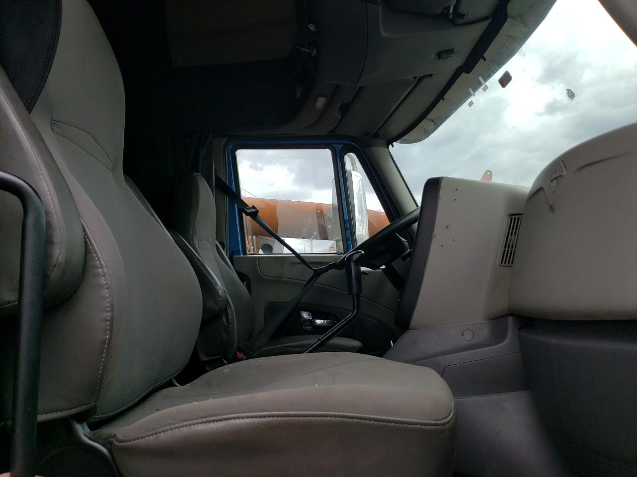 International Prostar 2015 — 5