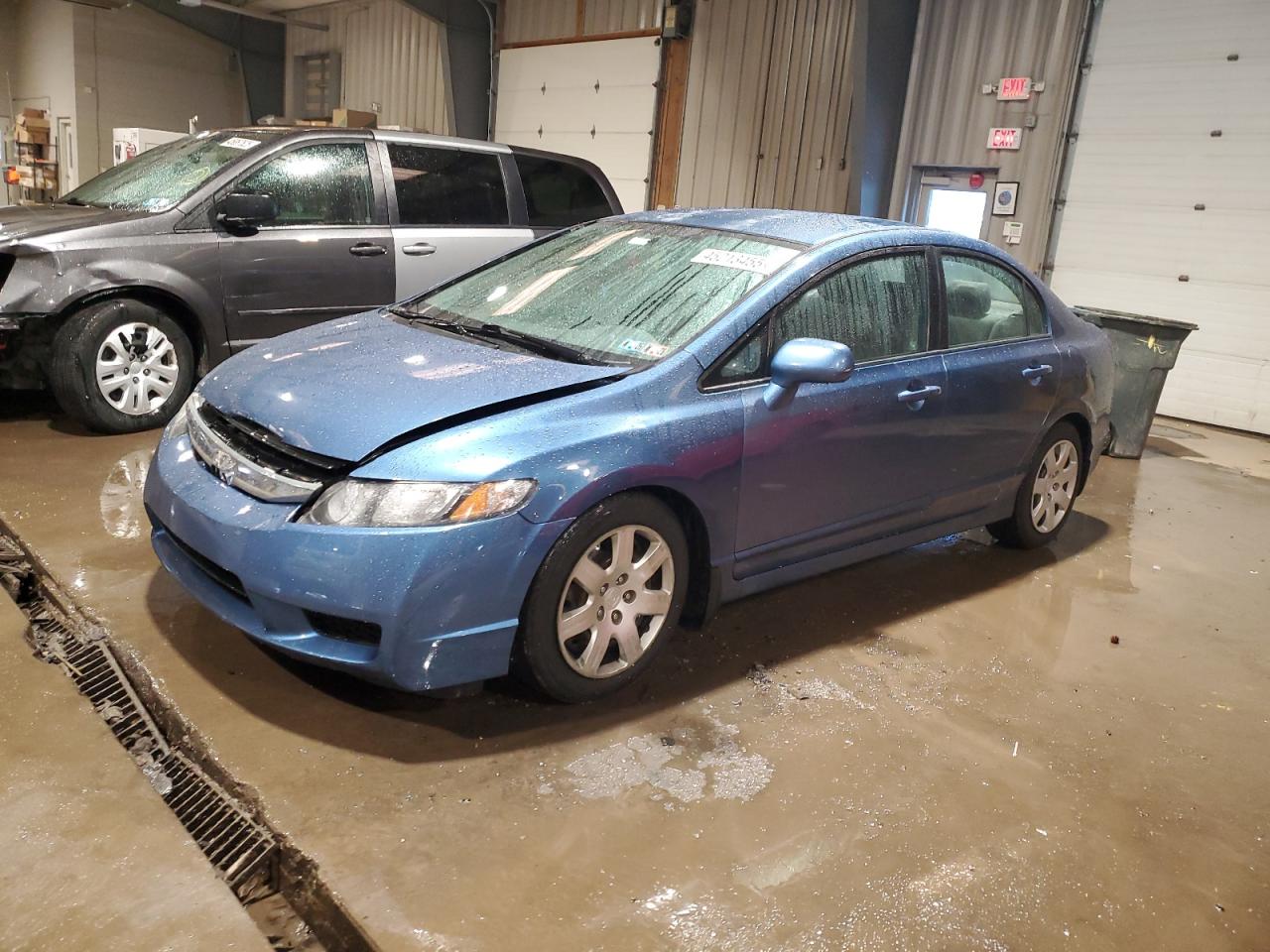2010 HONDA CIVIC LX