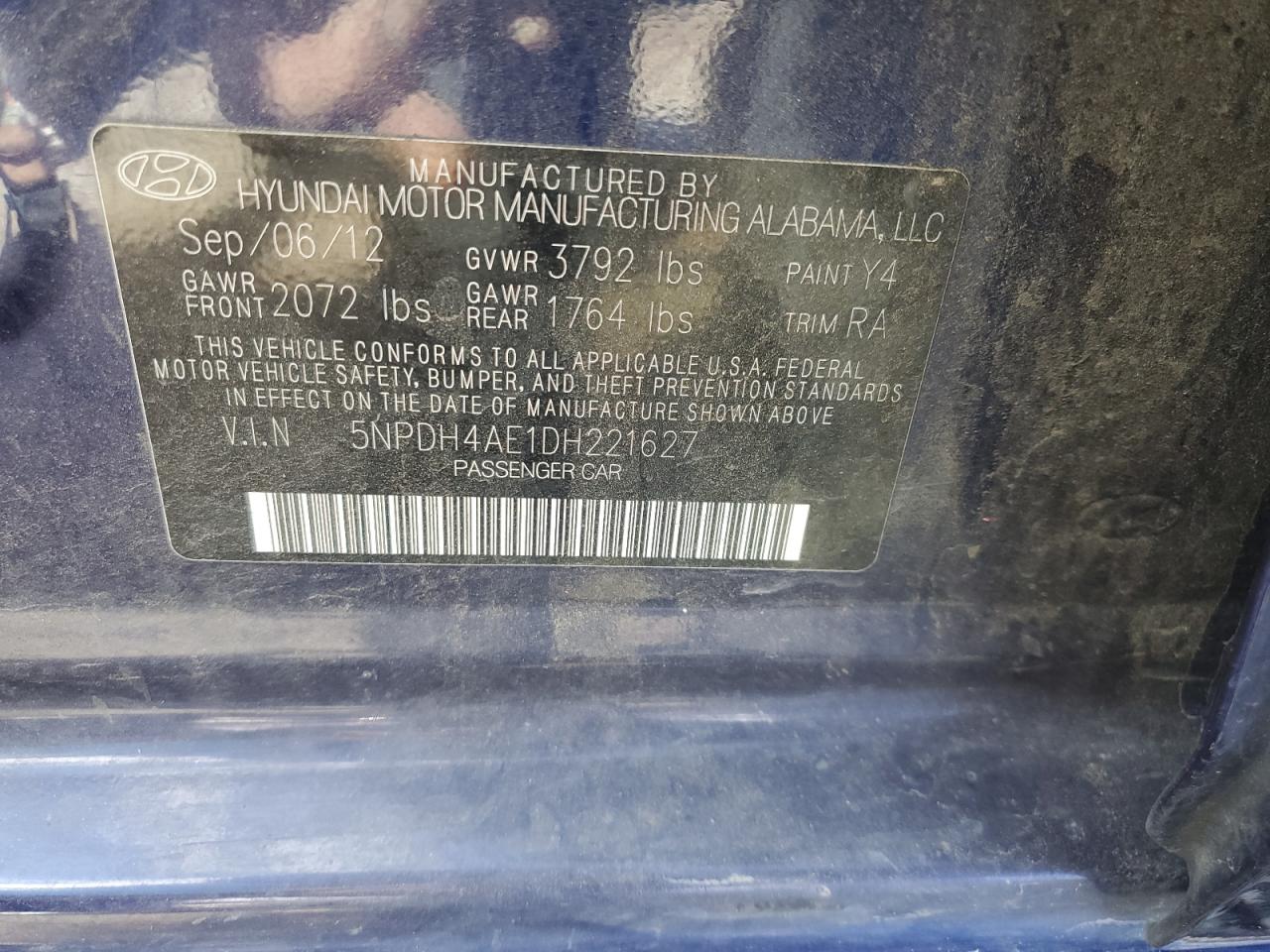 HYUNDAI ELANTRA 2013 — 13