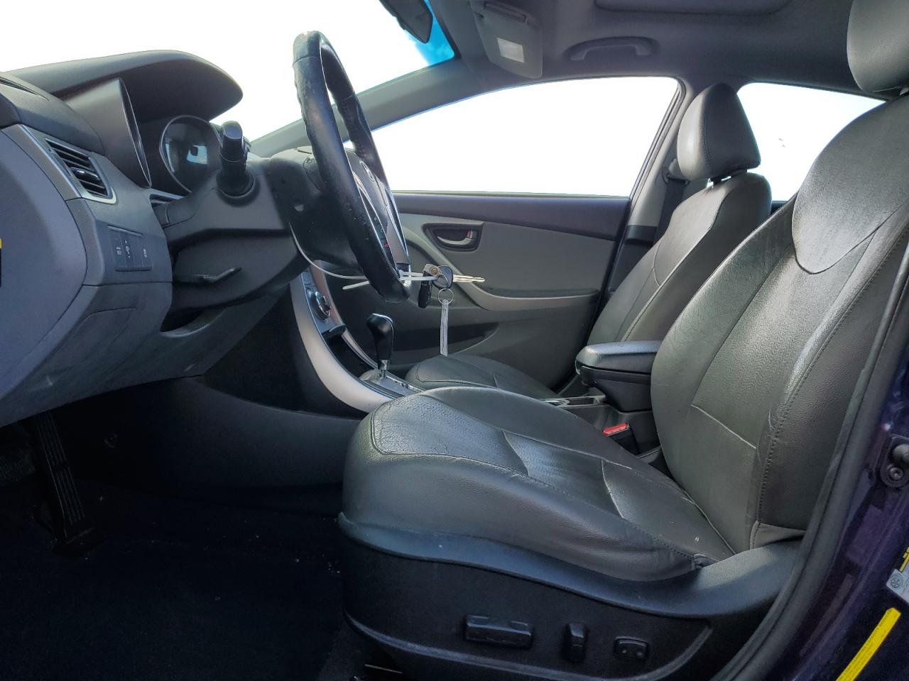HYUNDAI ELANTRA 2013 — 8