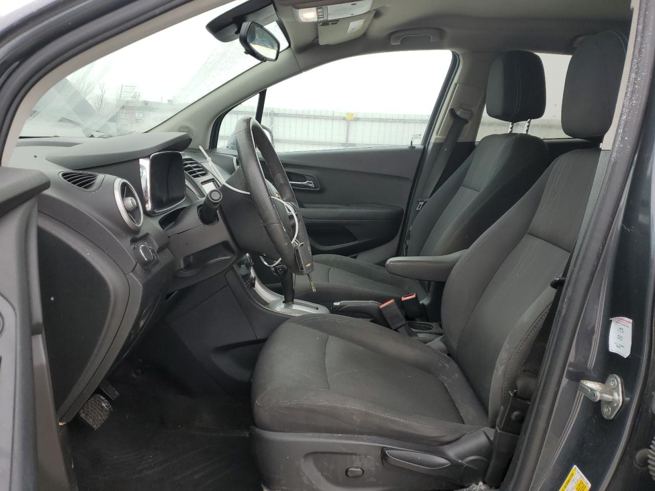 CHEVROLET TRAX 2016 — 8