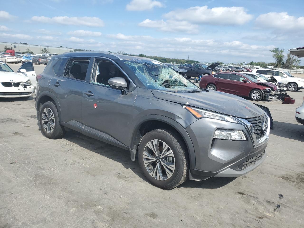 Nissan Rogue 2022 — 4