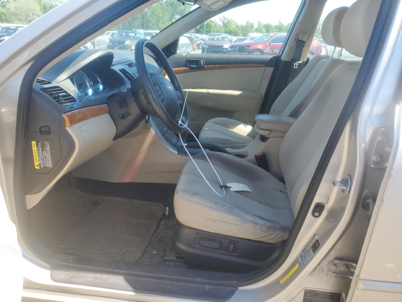 HYUNDAI SONATA 2010 — 8