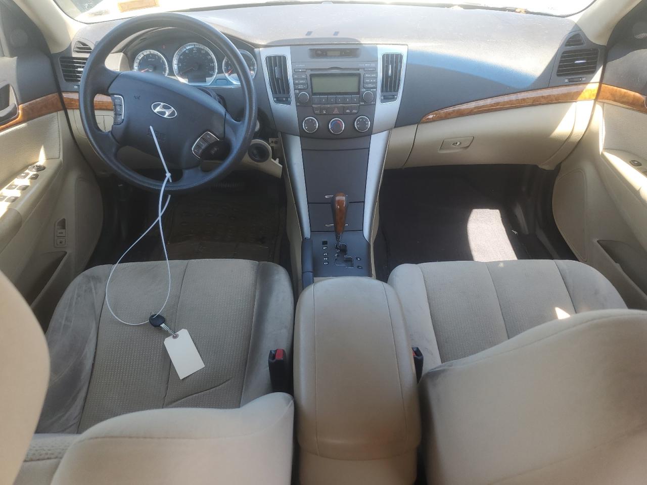 HYUNDAI SONATA 2010 — 9