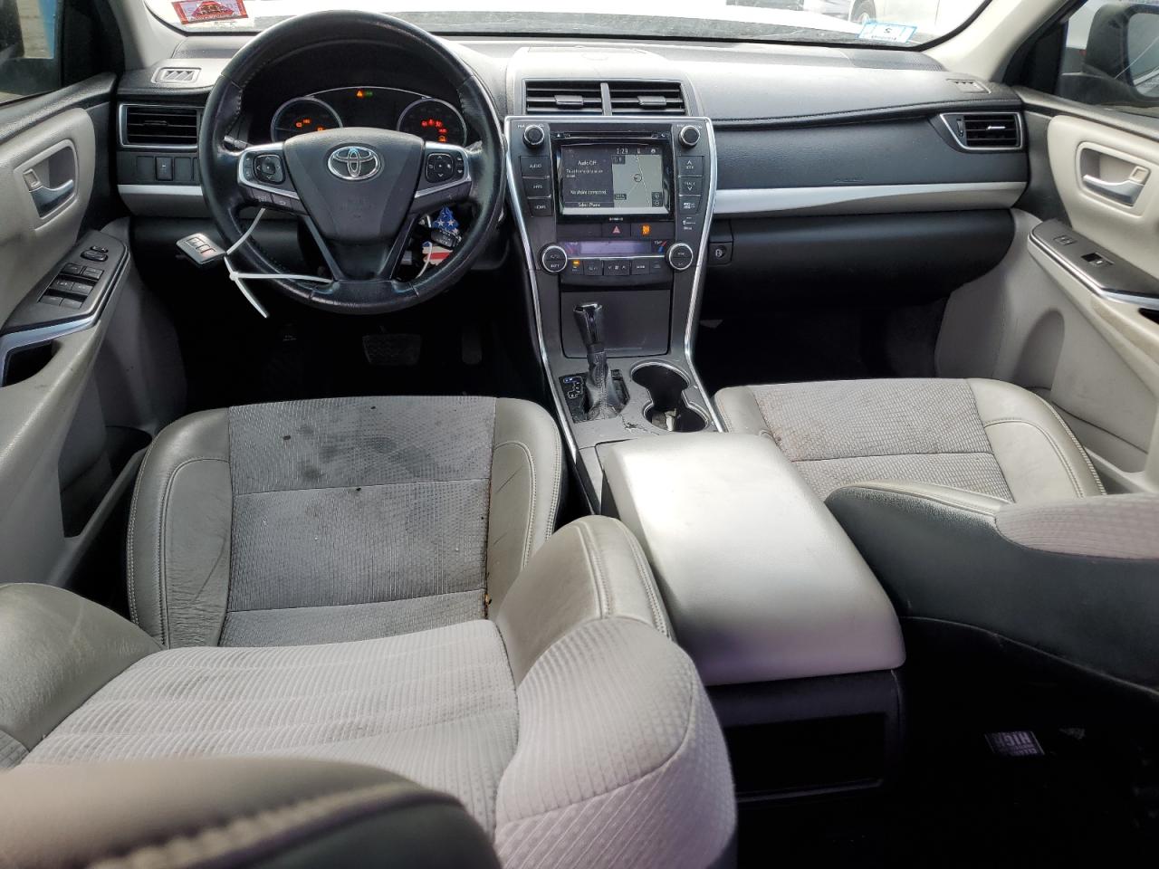 TOYOTA CAMRY 2016 — 9