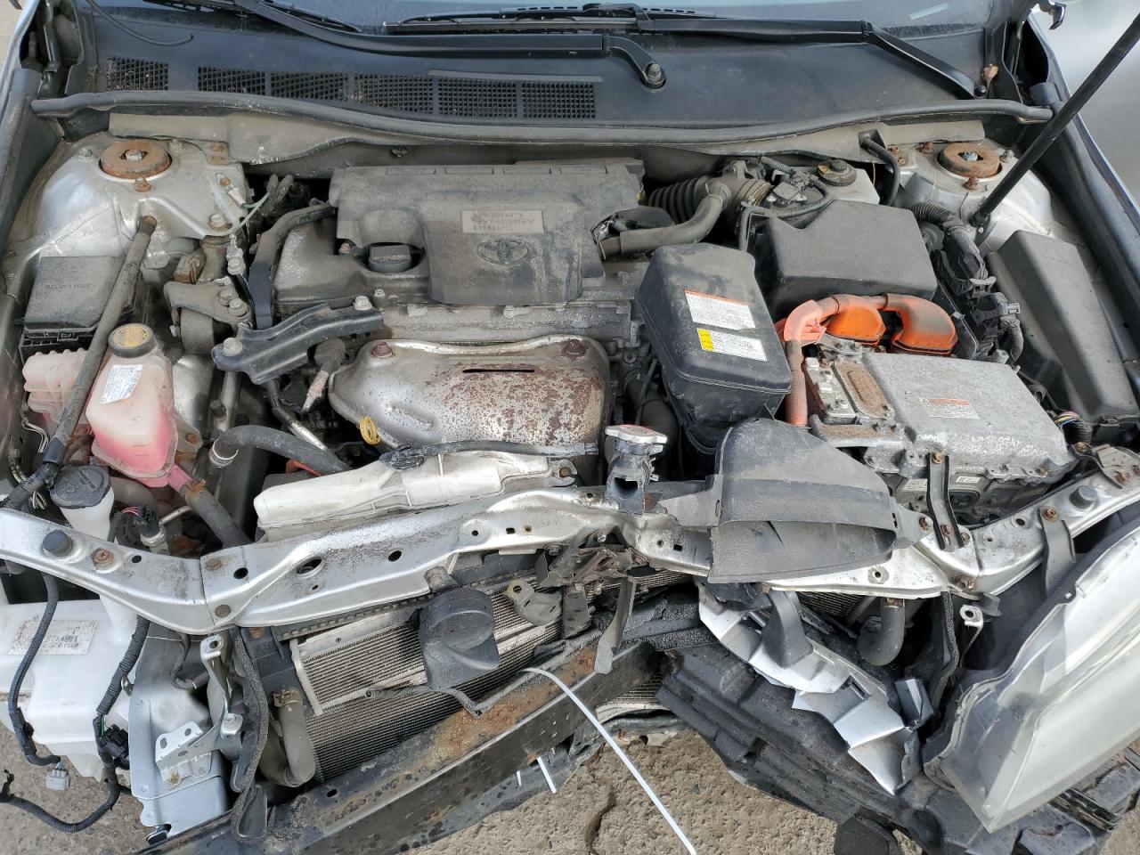 TOYOTA CAMRY 2016 — 12