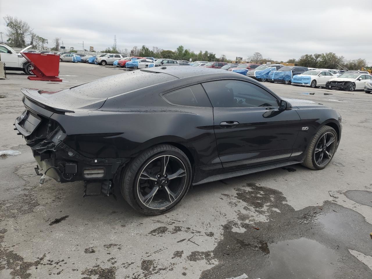 FORD MUSTANG 2016 — 4