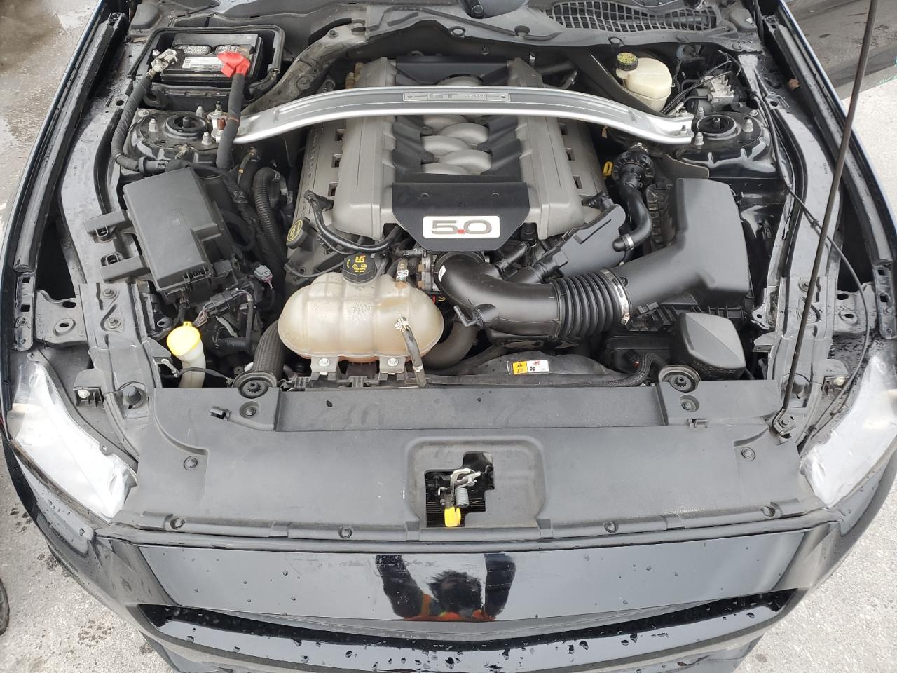 FORD MUSTANG 2016 — 12