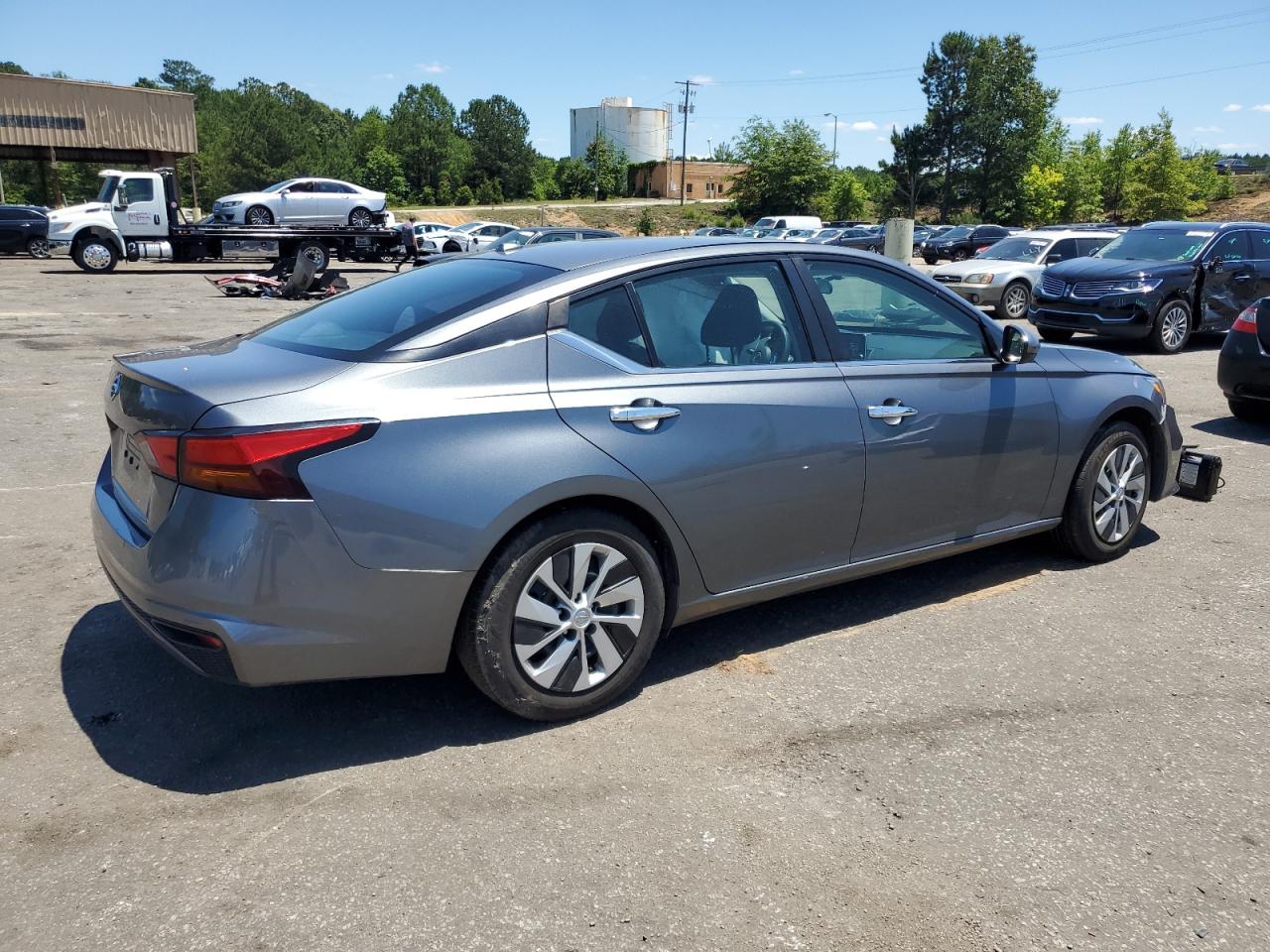 NISSAN ALTIMA 2020 — 4