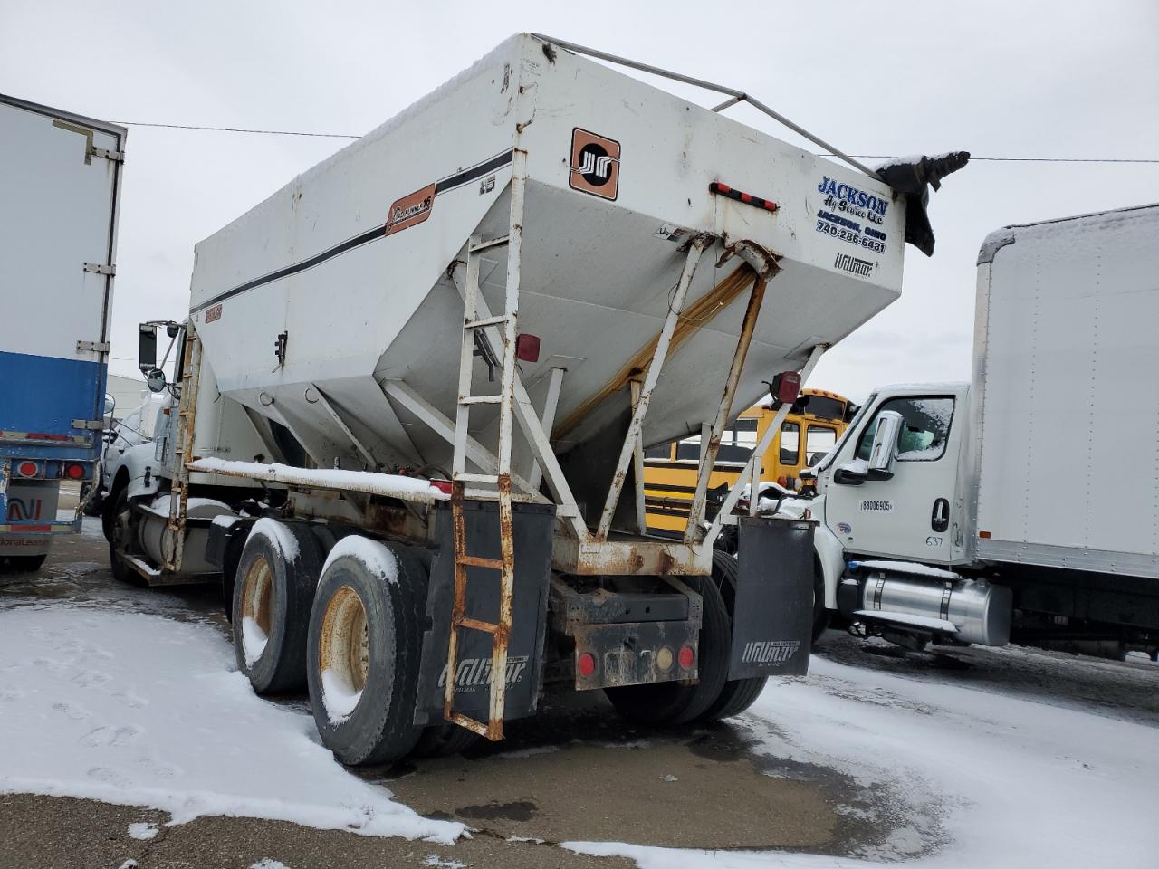 INTERNATIONAL 9000 1994 — 4