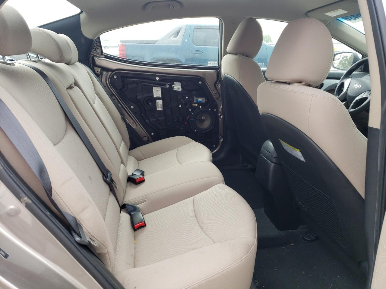 Hyundai Elantra 2014 — 10