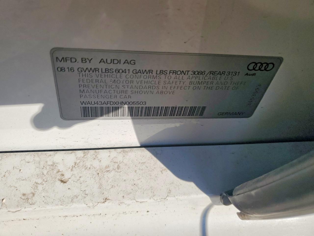 AUDI A8 2017 — 13