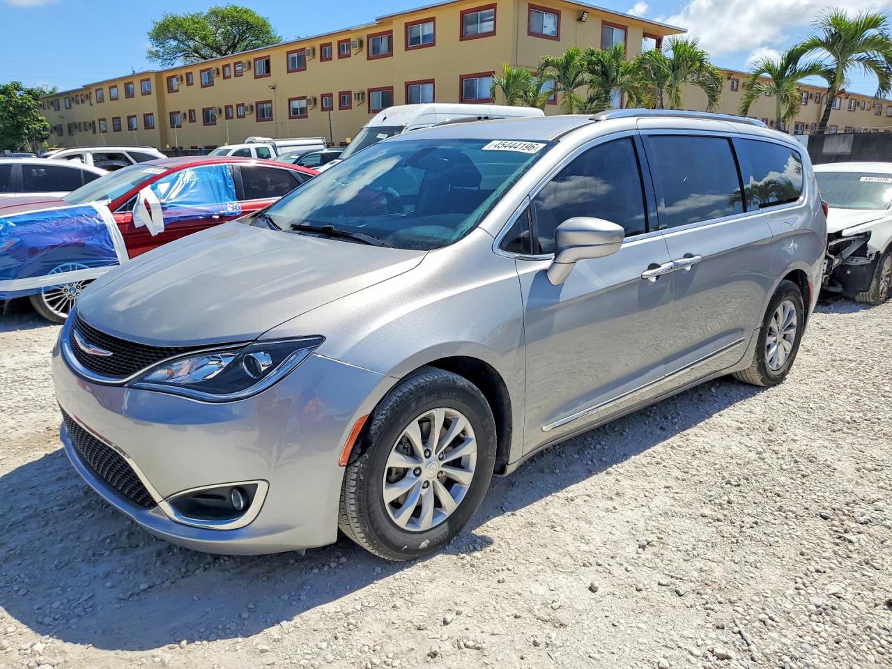 2018 CHRYSLER PACIFICA TOURING L