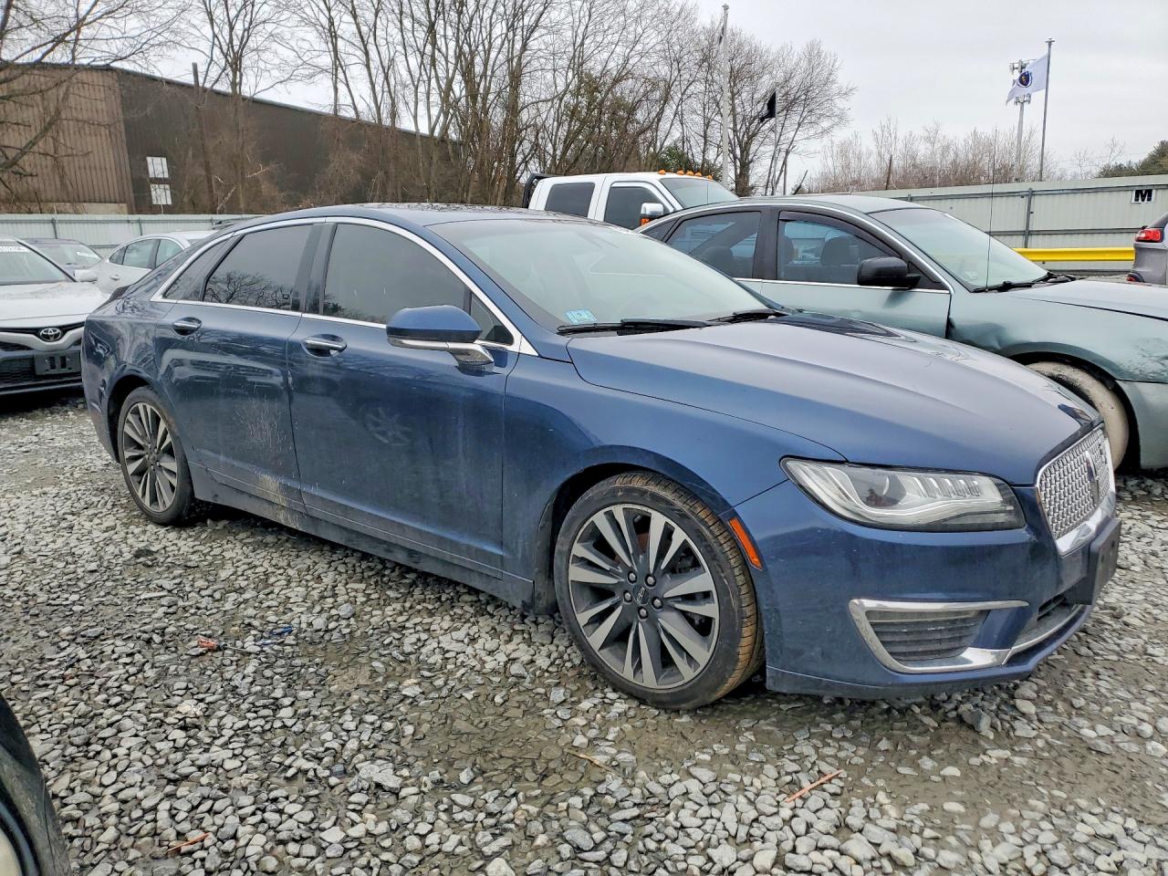 2017 LINCOLN MKZ RESERVE
