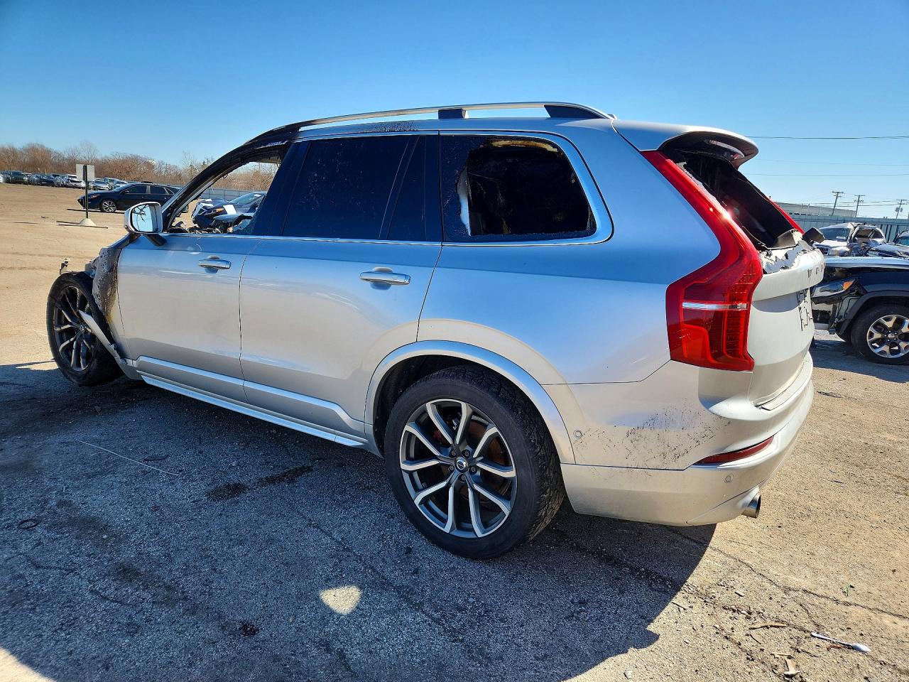 VOLVO XC90 2018 — 3
