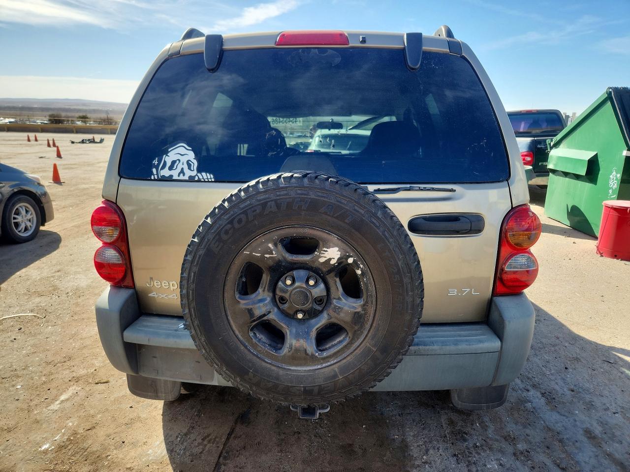 JEEP LIBERTY 2004 — 7